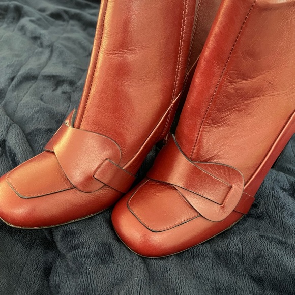 Tory Burch leather ankle boots size 6 - Picture 2 of 8